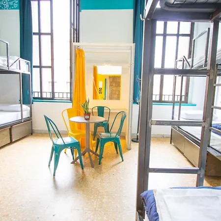 Ostello Bello Napoli Vandrarhem *