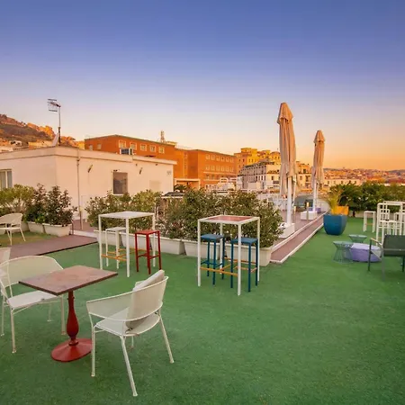 Ostello Bello Napoli Hostel *