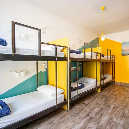 Ostello Bello Napoli Albergue