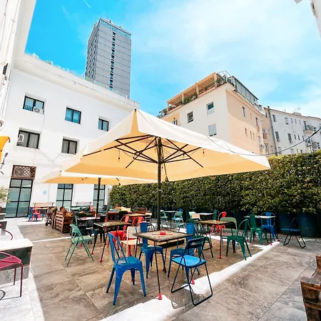 بيت شباب Ostello Bello Napoli نابولي