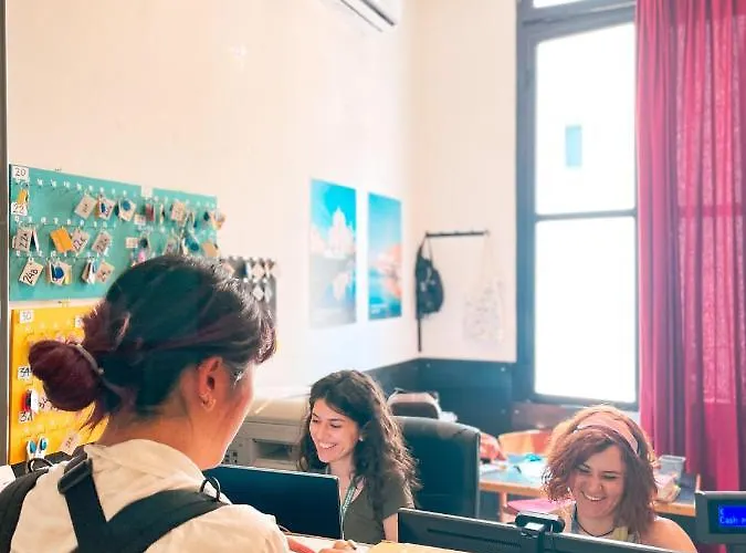 Ostello Bello Napoli *