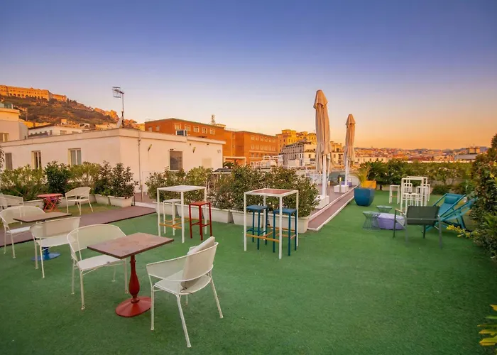 Ostello Bello Napoli Hostel *