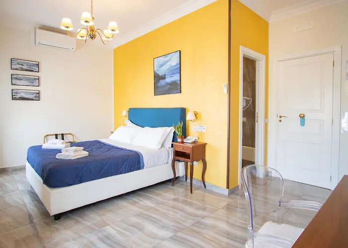 Ostello Bello Napoli Hostel *